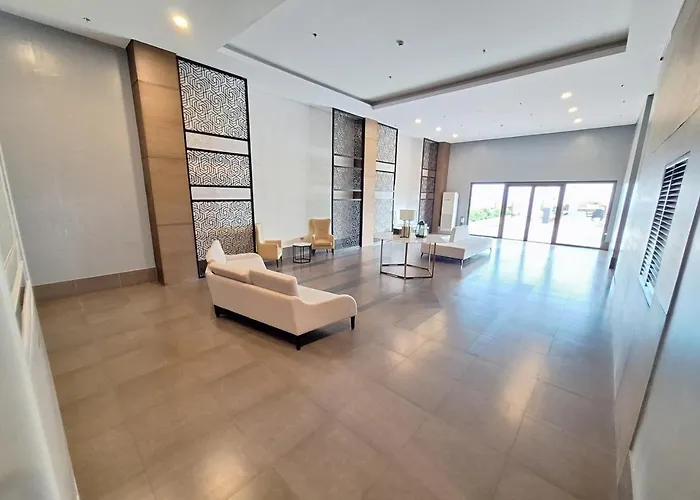Apartment Exclusive 1br Balcony -60sqm -pet -freeparking -moa,picc,ccp,wtc,airport Manila