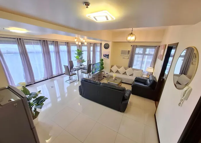 Exclusive 1br Balcony -60sqm -pet -freeparking -moa,picc,ccp,wtc,airport Apartment